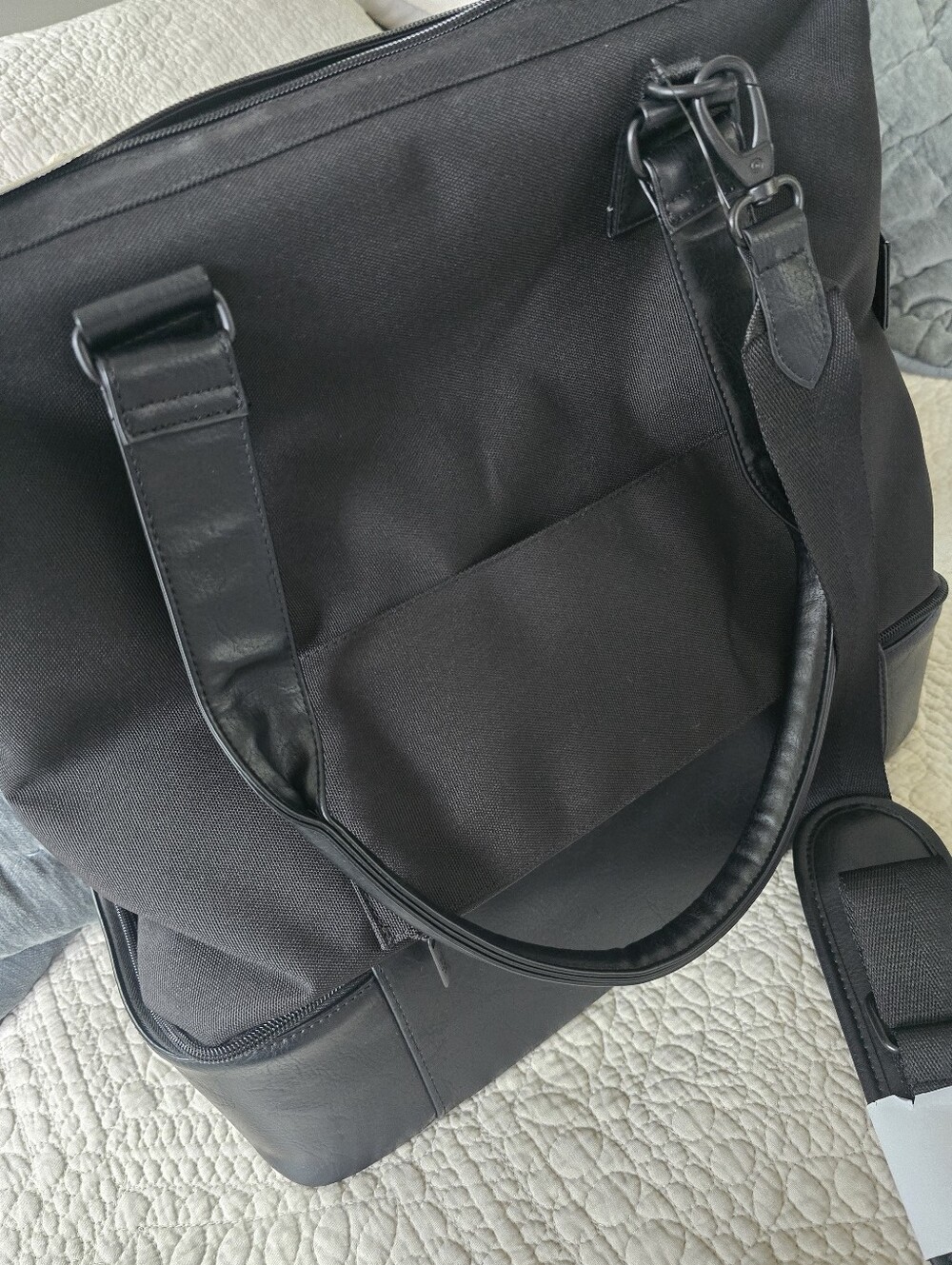 BEIS Mini Weekender NWT - Picture 5 of 6